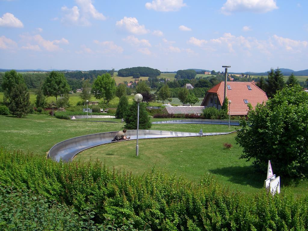 Hotel Zum Hecht Herrnhut Exteriér fotografie
